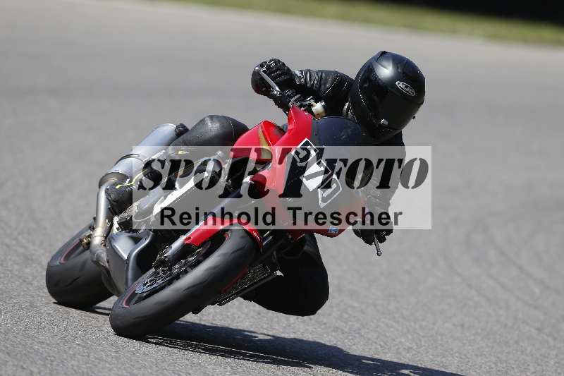 /44 09.08.2025 Plüss Moto Sport ADR/Einsteiger/570